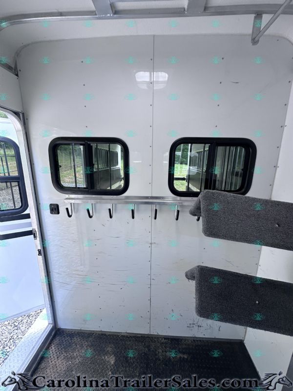 Used Horse Trailers for Sale