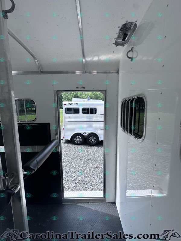 Used Horse Trailers for Sale