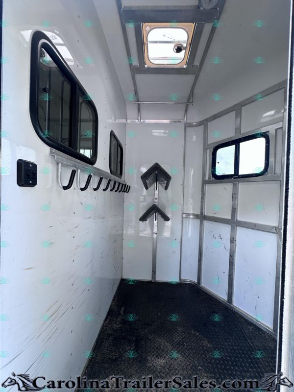 Used Horse Trailers for Sale