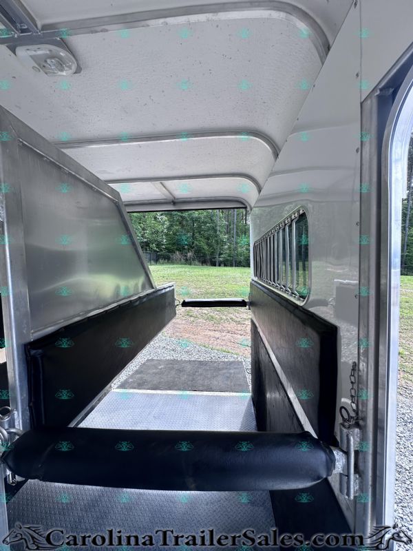 Used Horse Trailers for Sale