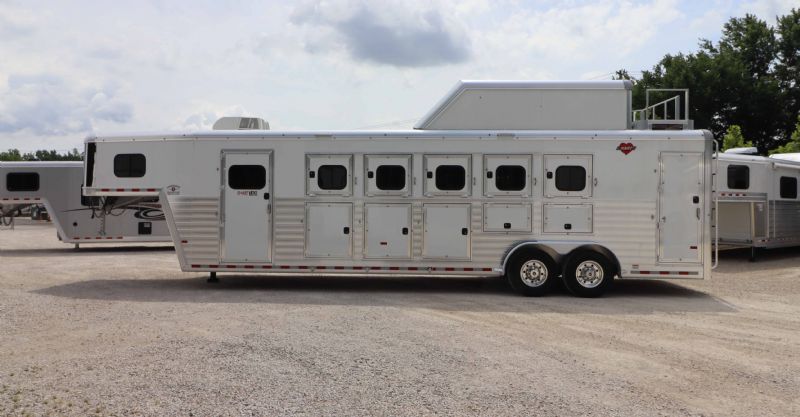 Used Horse Trailers for Sale