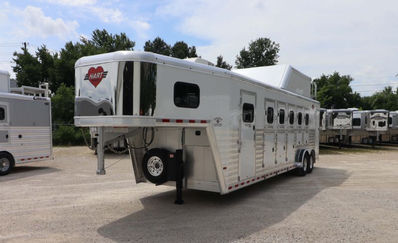 Used Horse Trailers for Sale