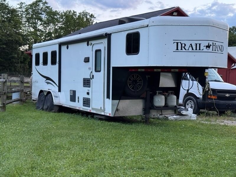 Used Horse Trailers for Sale