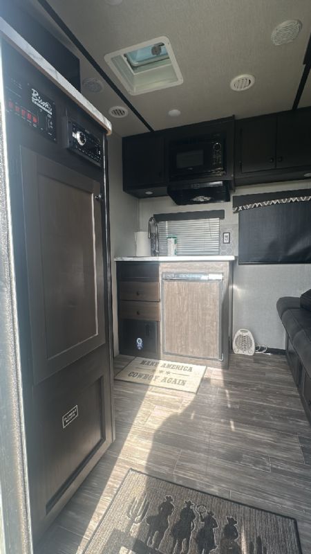 Used Horse Trailers for Sale