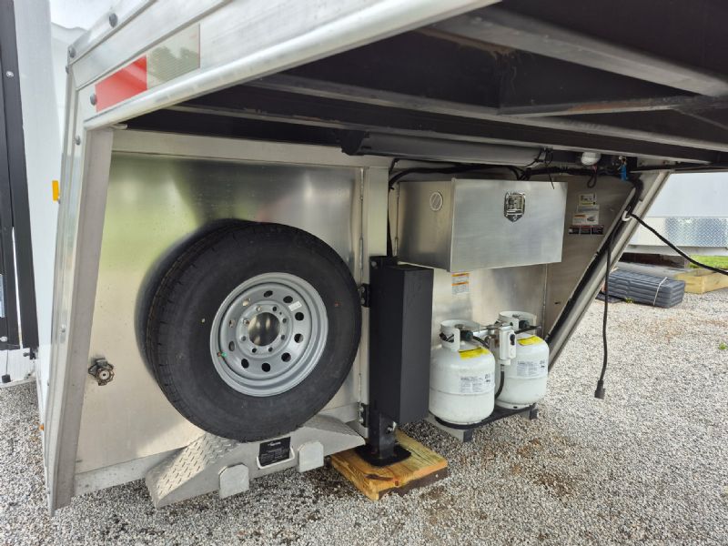 Used Horse Trailers for Sale