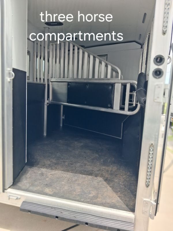 Used Horse Trailers for Sale