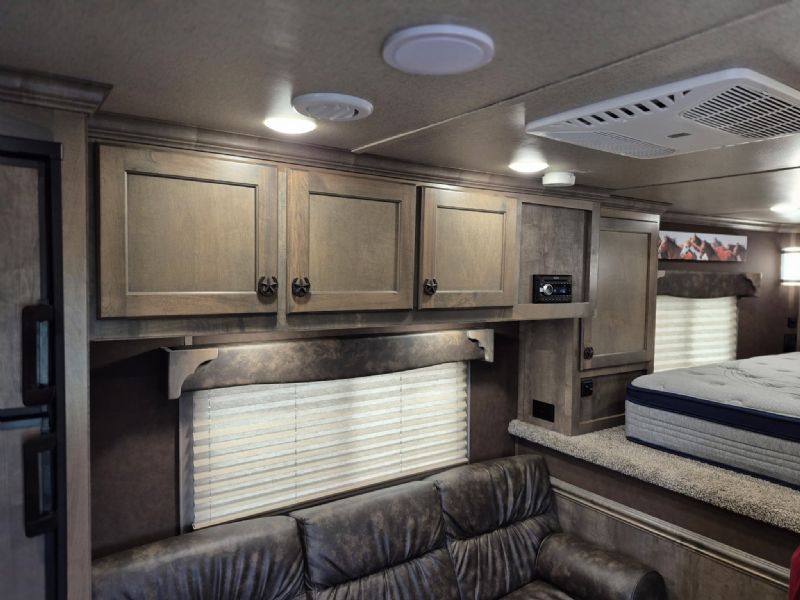 Used Horse Trailers for Sale