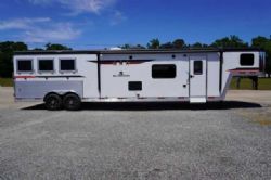 2024 Bison 3 Horse Trailer  with 16' Short Wall