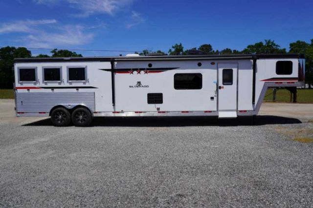 Used Horse Trailers for Sale