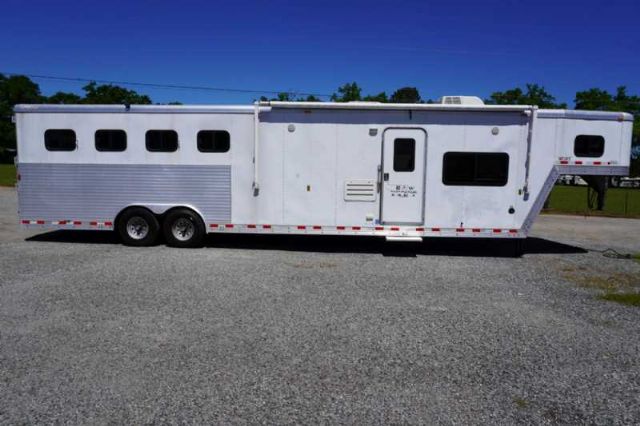 Used Horse Trailers for Sale