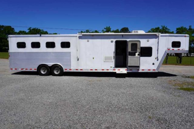 Used Horse Trailers for Sale