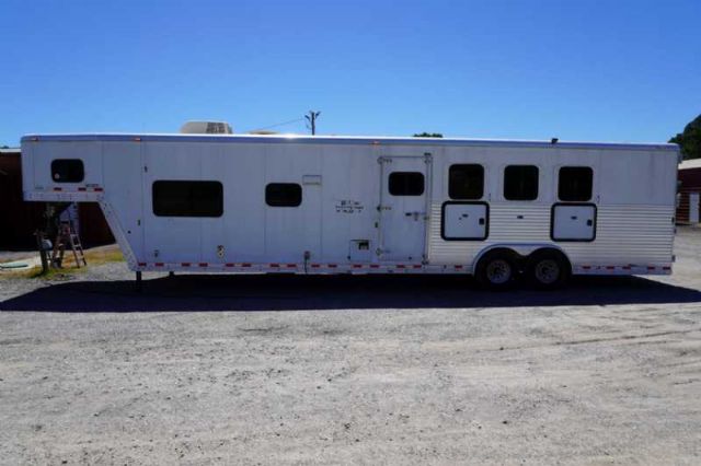 Used Horse Trailers for Sale