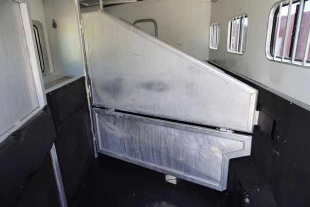 Used Horse Trailers for Sale