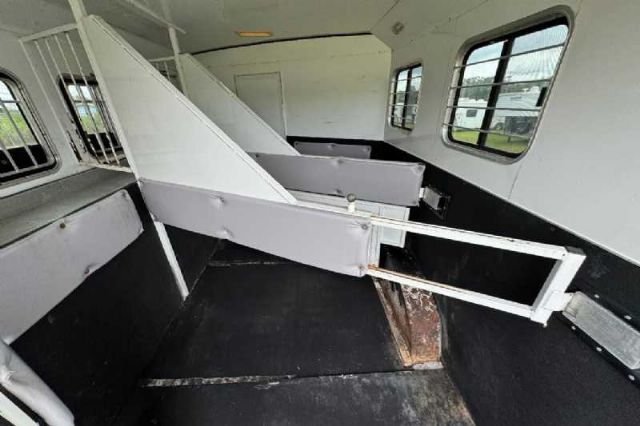 Used Horse Trailers for Sale