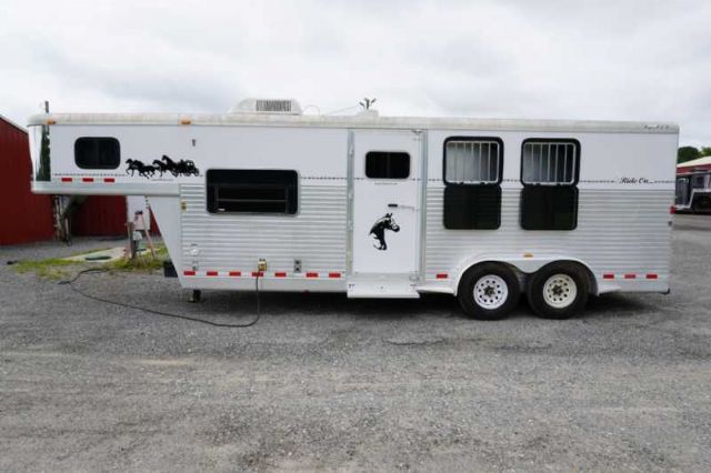 Used Horse Trailers for Sale