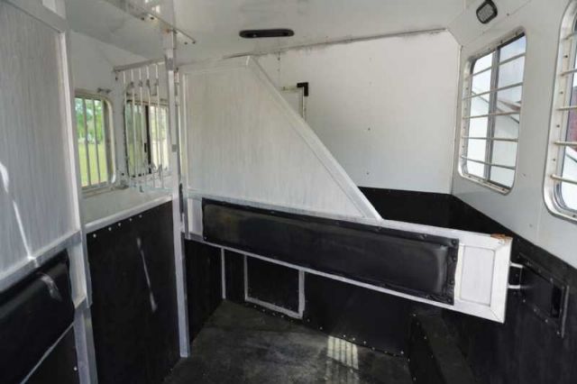 Used Horse Trailers for Sale