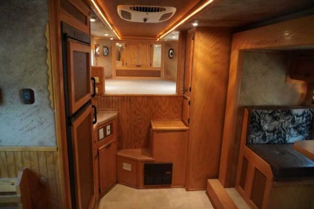 Used Horse Trailers for Sale