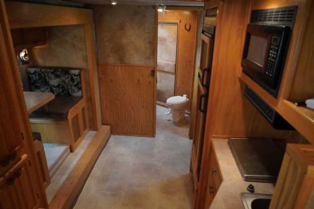 Used Horse Trailers for Sale