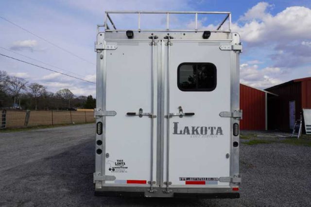 Used Horse Trailers for Sale