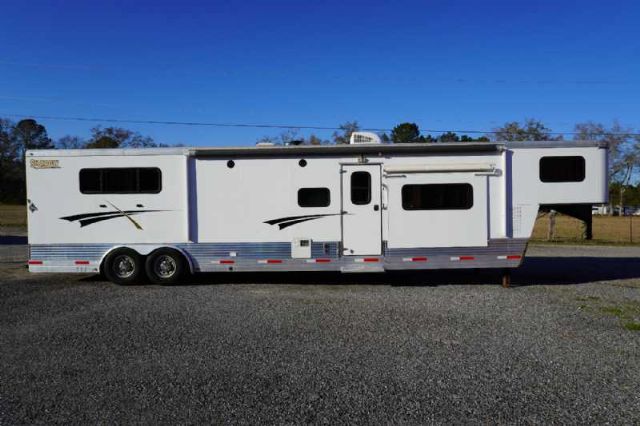 Used Horse Trailers for Sale