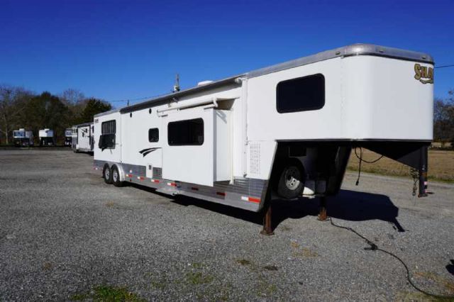 Used Horse Trailers for Sale