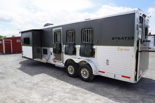 Used Horse Trailers for Sale