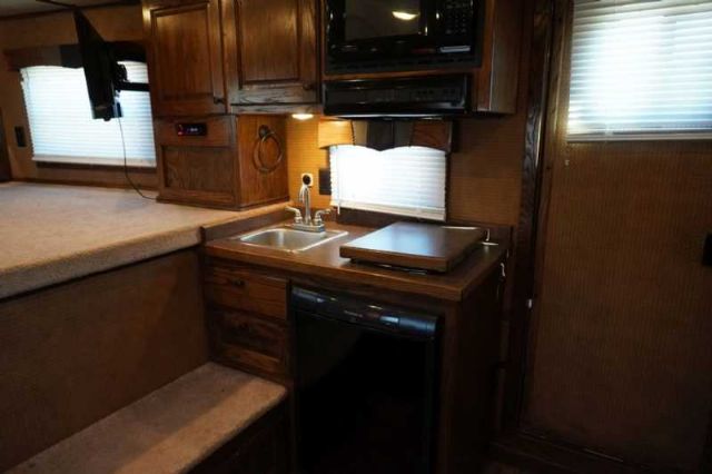 Used Horse Trailers for Sale