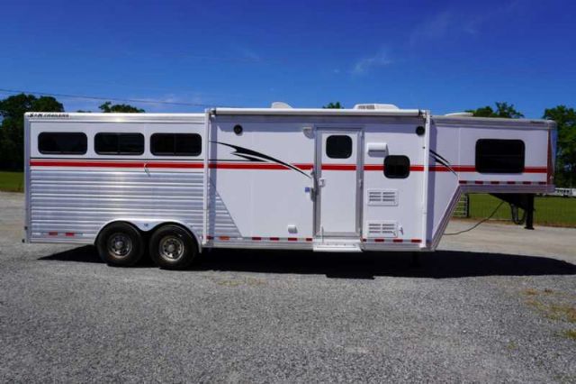 Used Horse Trailers for Sale