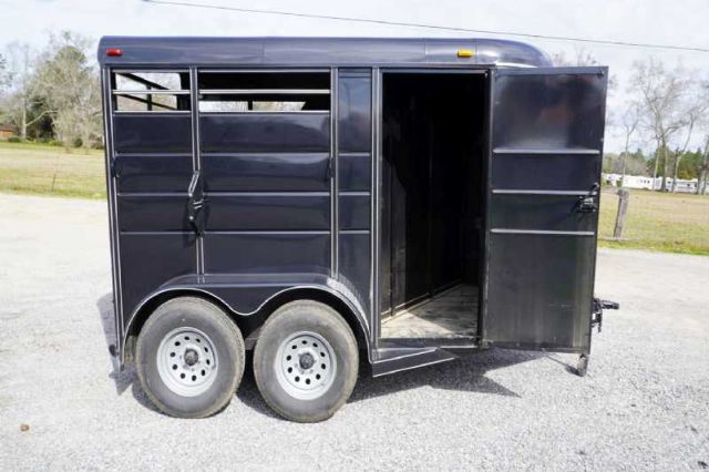 Used Horse Trailers for Sale