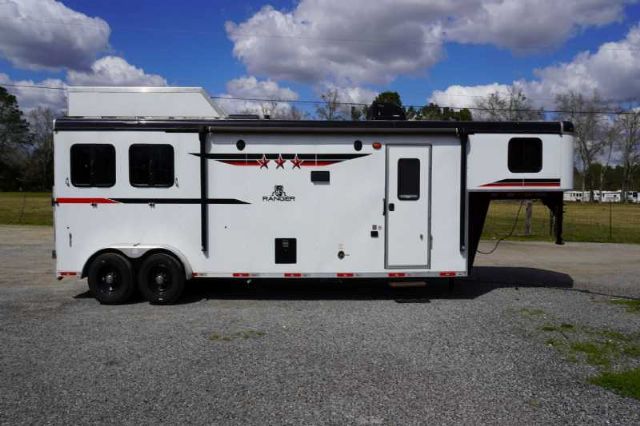Used Horse Trailers for Sale