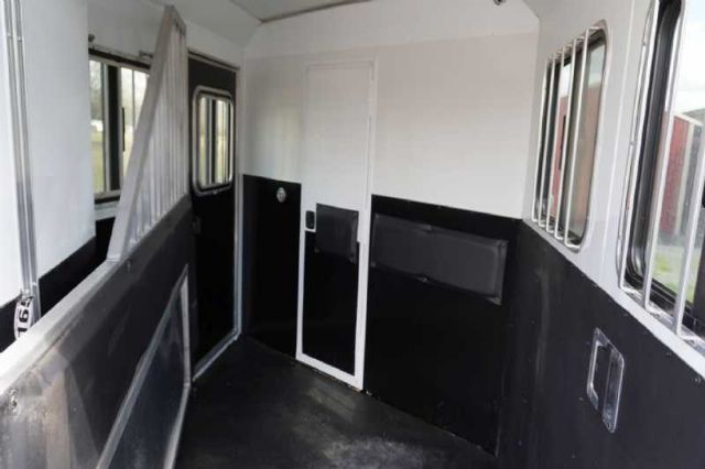 Used Horse Trailers for Sale