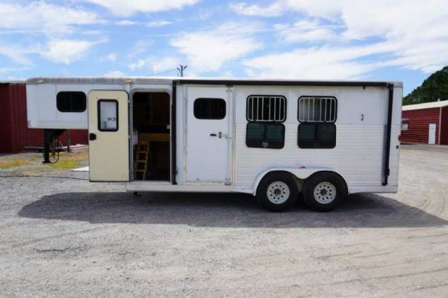 Used Horse Trailers for Sale