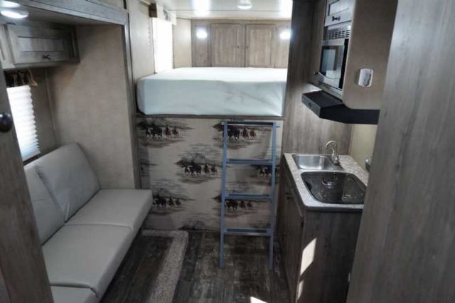 Used Horse Trailers for Sale