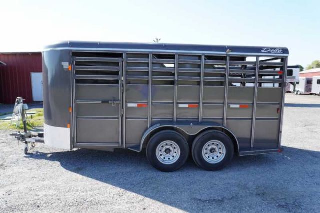 Used Horse Trailers for Sale