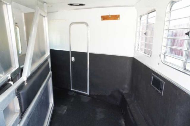 Used Horse Trailers for Sale
