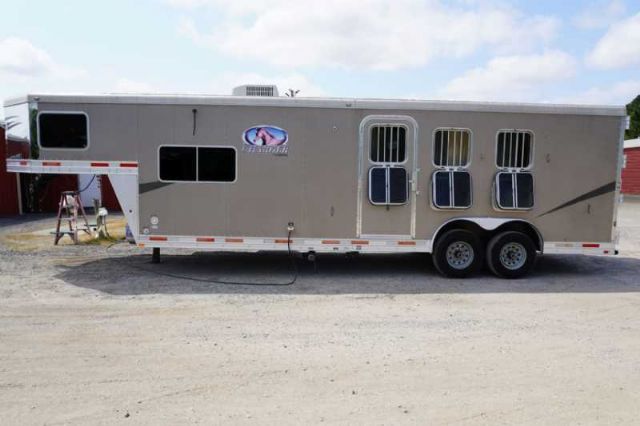 Used Horse Trailers for Sale