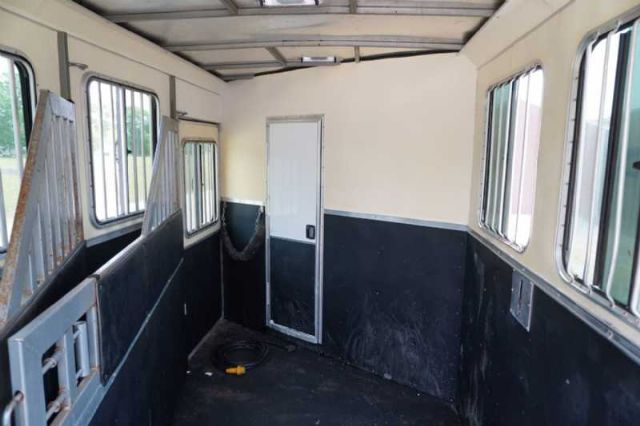 Used Horse Trailers for Sale