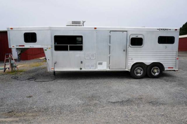Used Horse Trailers for Sale