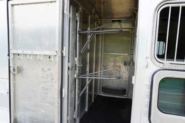 Used Horse Trailers for Sale