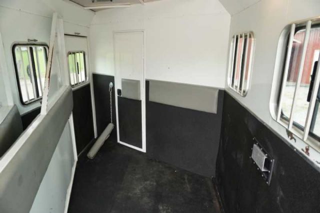Used Horse Trailers for Sale