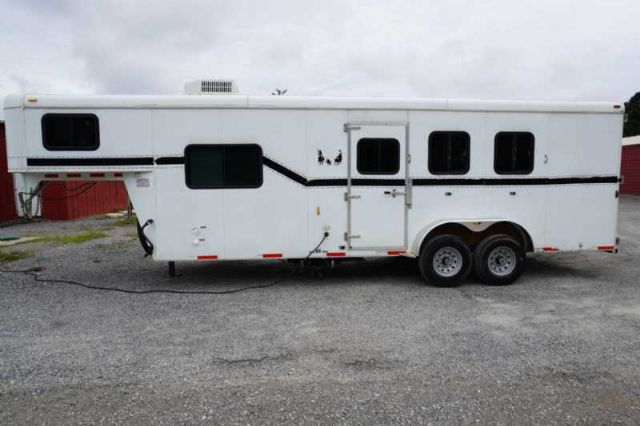 Used Horse Trailers for Sale