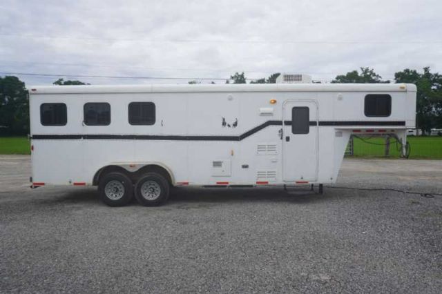 Used Horse Trailers for Sale