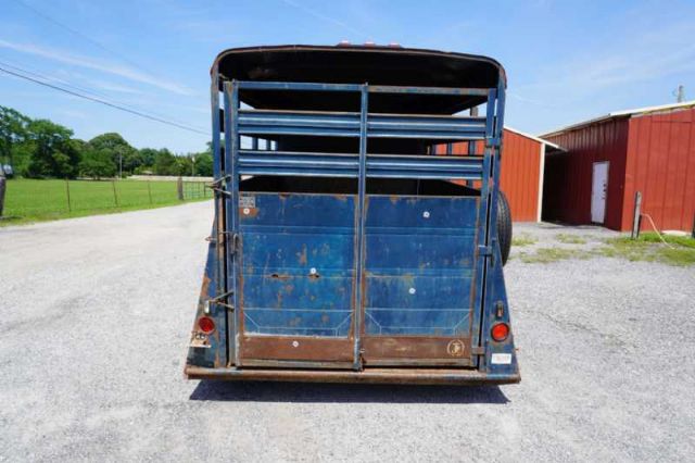 Used Horse Trailers for Sale
