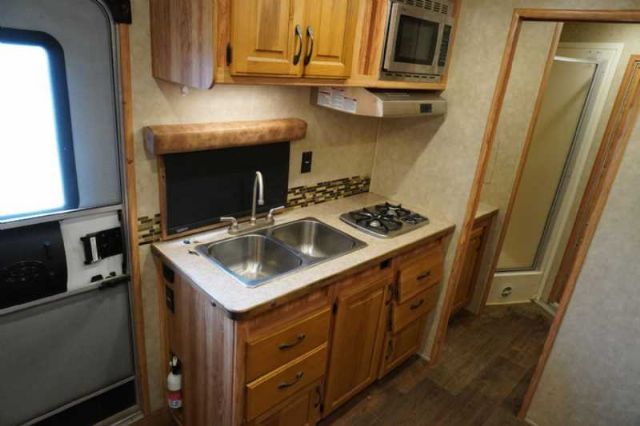 Used Horse Trailers for Sale