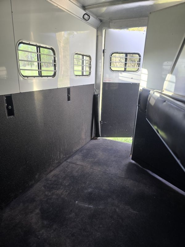 Used Horse Trailers for Sale