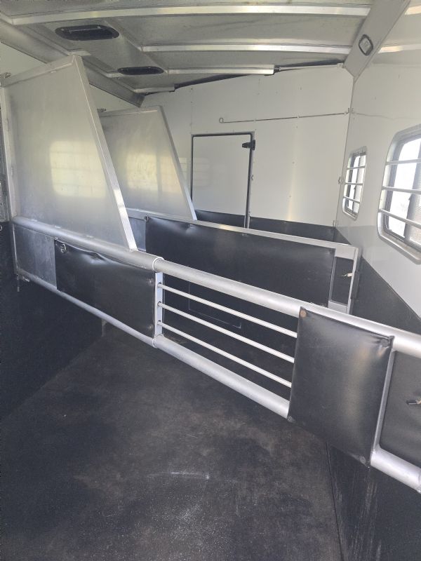 Used Horse Trailers for Sale
