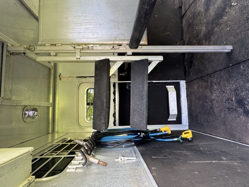 Used Horse Trailers for Sale