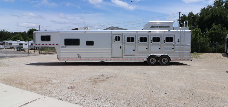 Used Horse Trailers for Sale
