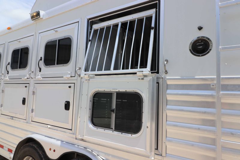 Used Horse Trailers for Sale