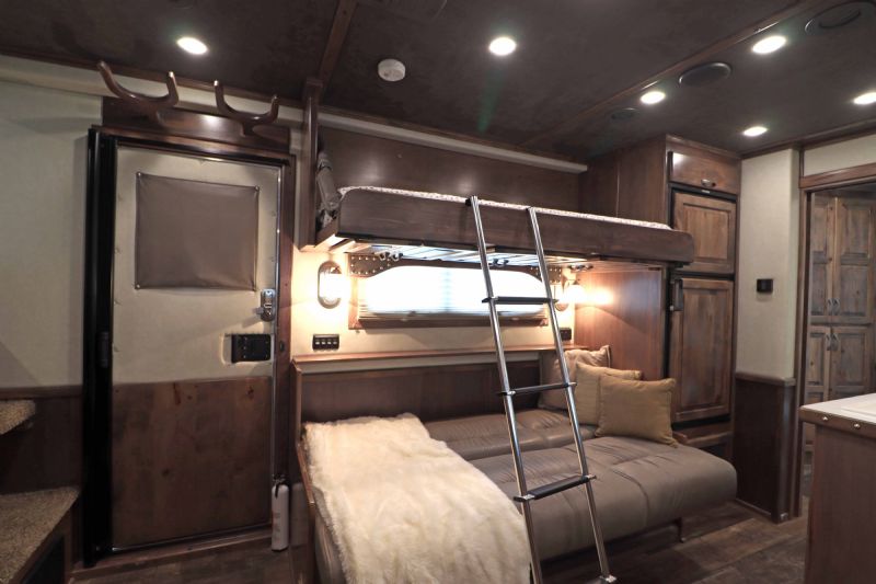 Used Horse Trailers for Sale